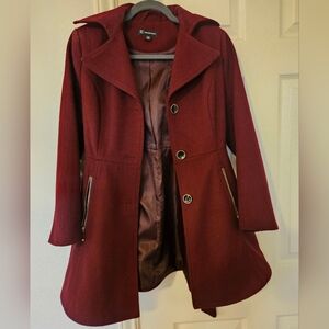 Elegant Burgundy Women's Coat